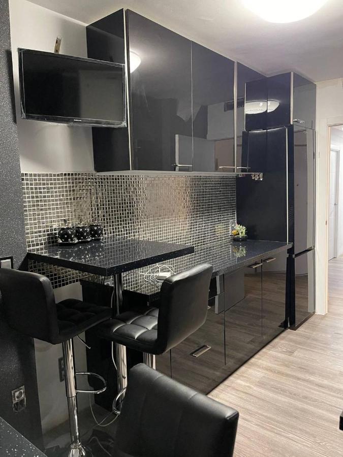 Luxury Room En Madrid Exterior foto