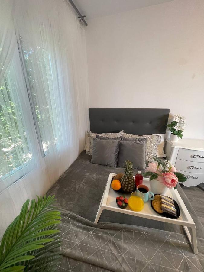 Luxury Room En Madrid Exterior foto